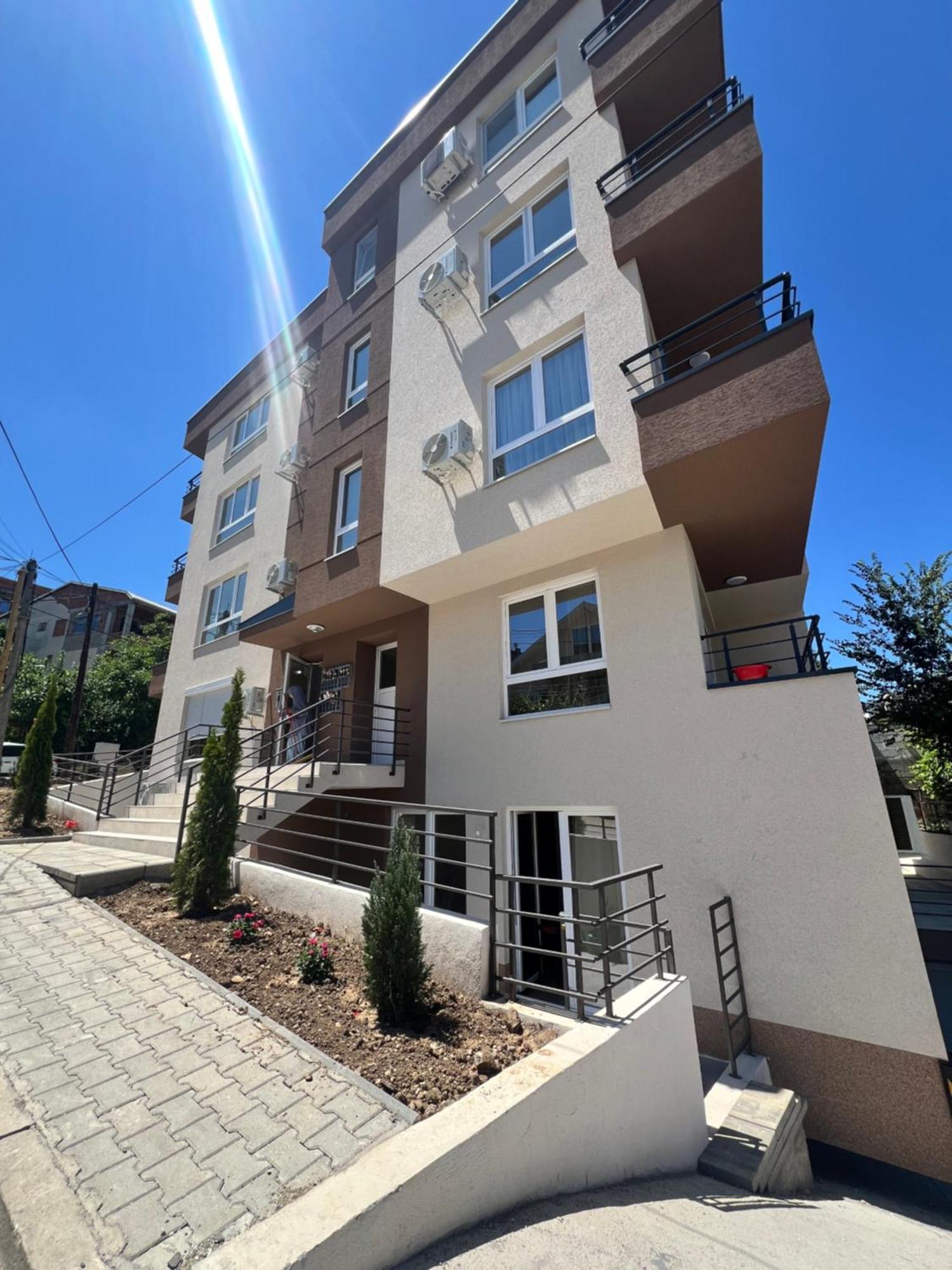 New Garden Apartment Скопье Экстерьер фото
